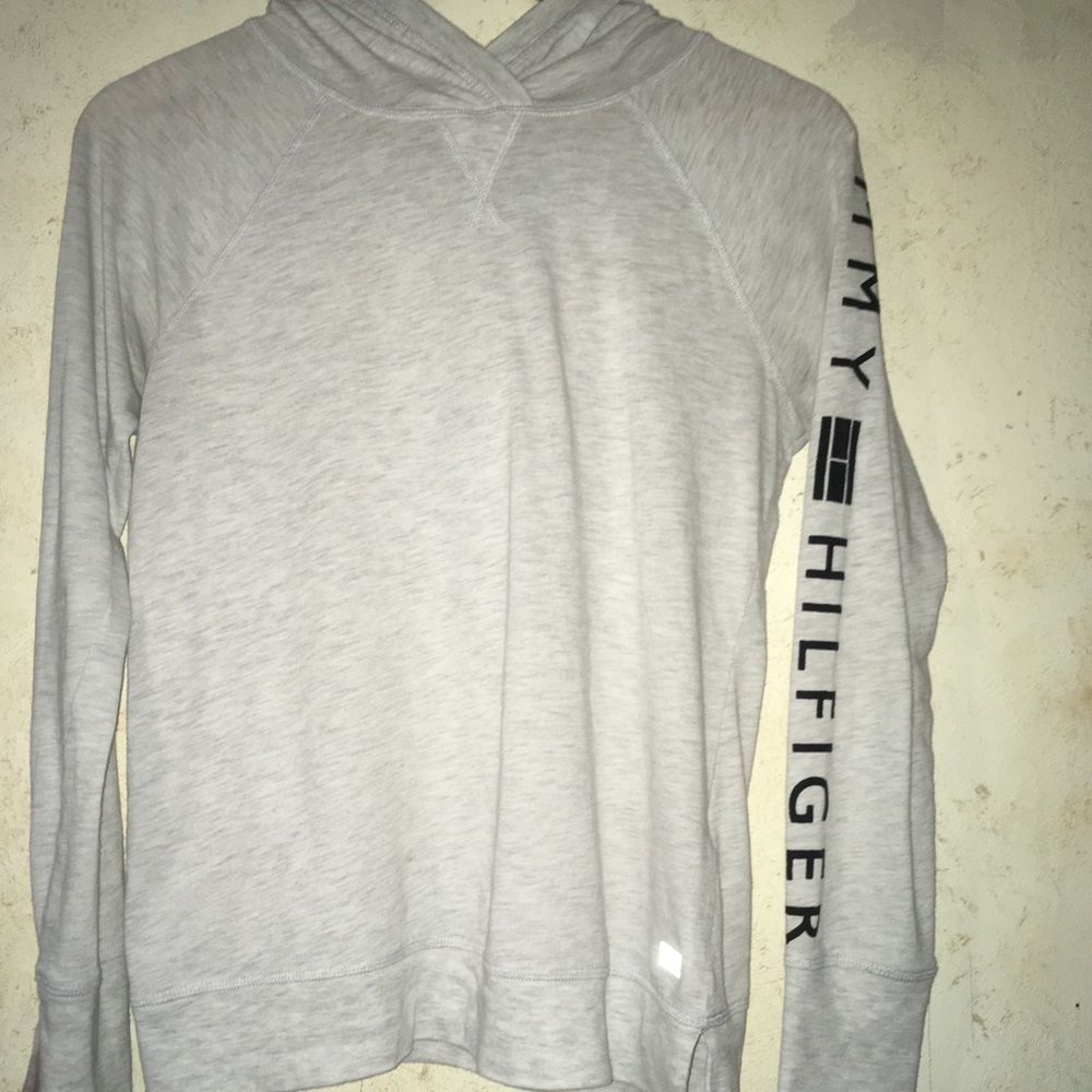Tommy Hilfiger sports light sweatshirt